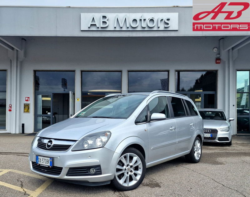 Opel Zafira 1.9 16V CDTI 150CV aut. Cosmo