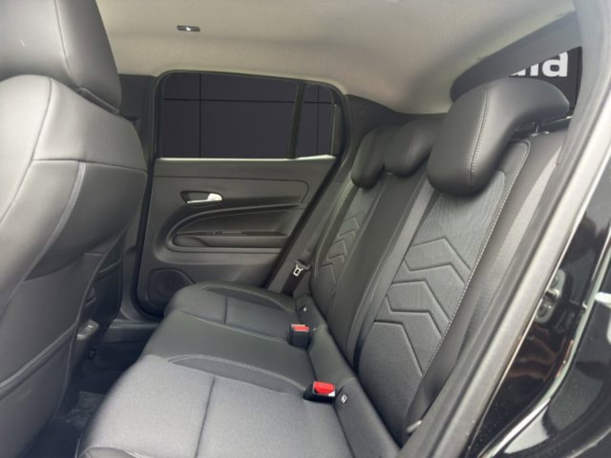 Jeep Avenger 1.2 turbo Summit fwd 100cv (13)