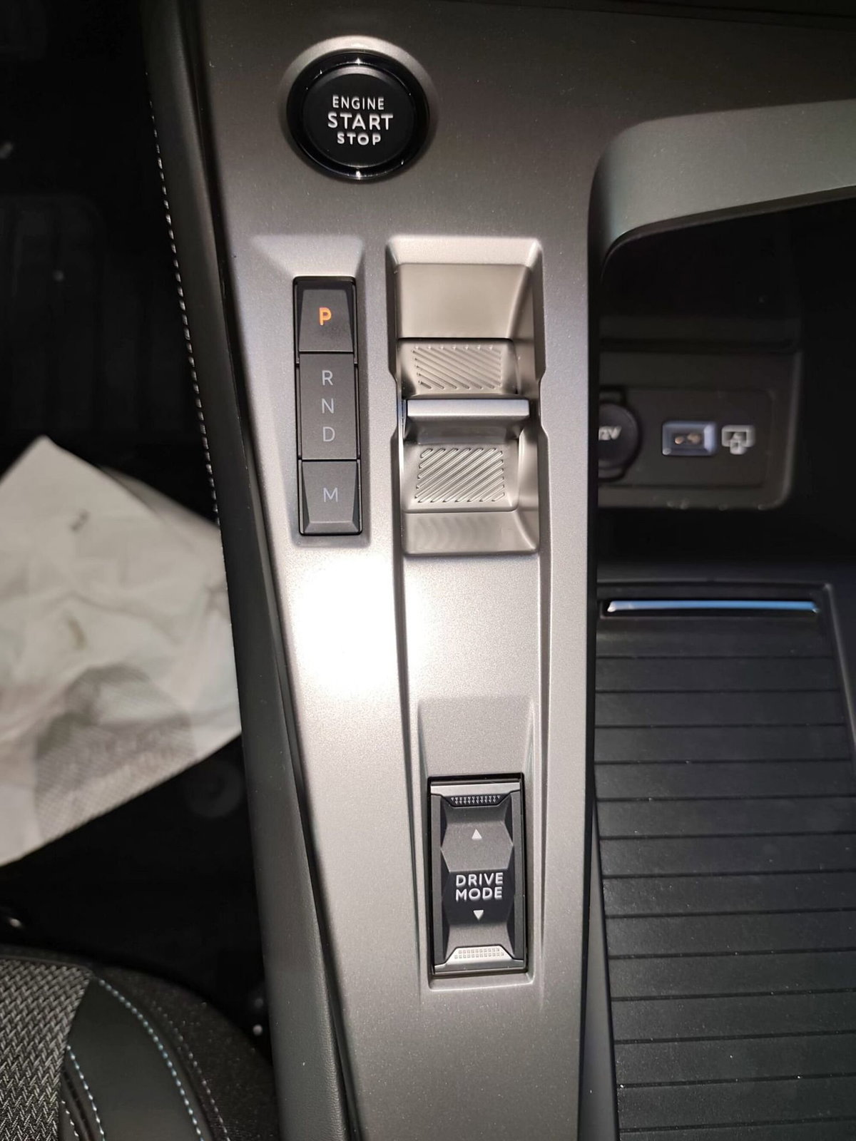 Peugeot 308 BlueHDi 130 S&S EAT8 Allure Pack (14)