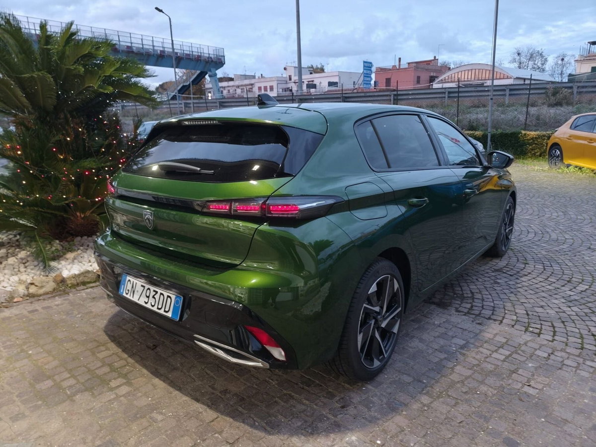 Peugeot 308 BlueHDi 130 S&S EAT8 Allure Pack (4)