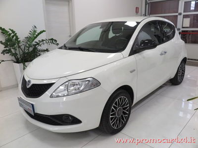 Lancia Ypsilon 1.2 69 CV 5 porte GPL Ecochic Gold usata