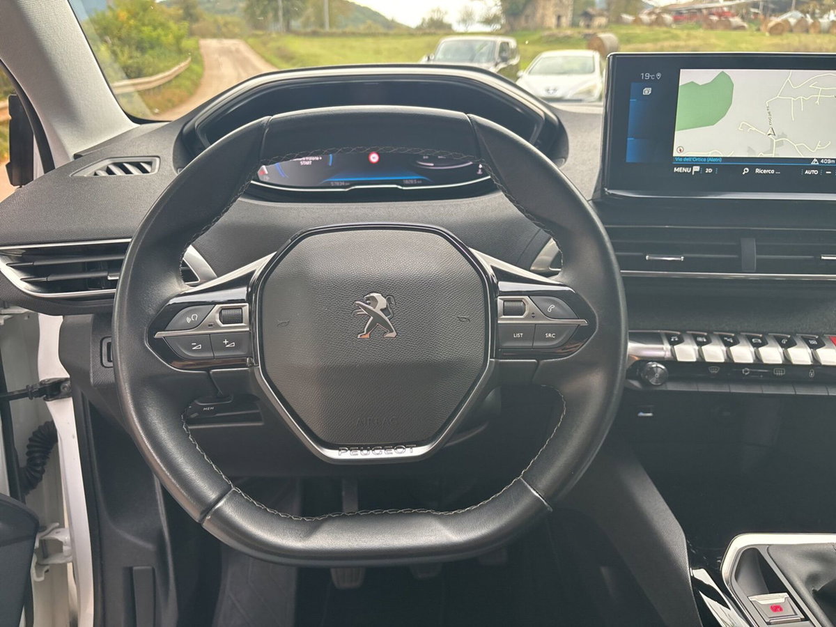 Peugeot 3008 BlueHDi 130 S&S Allure Pack (12)