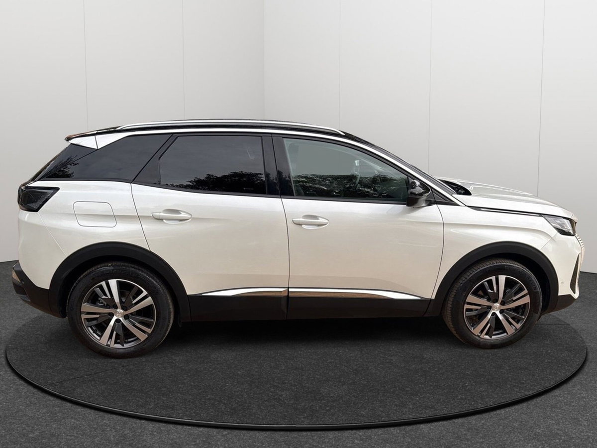 Peugeot 3008 BlueHDi 130 S&S Allure Pack (6)