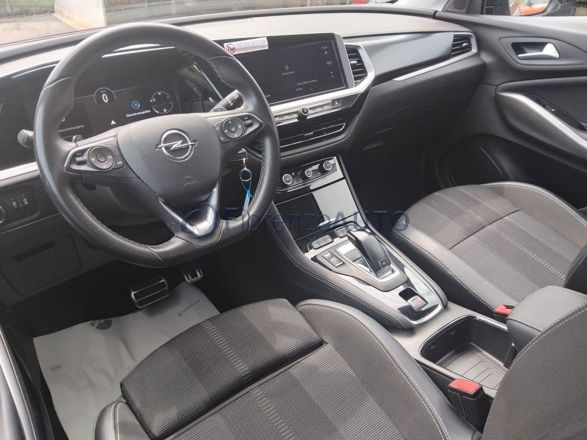 Opel Grandland 1.2 Ultimate s&s 130cv at8 (11)