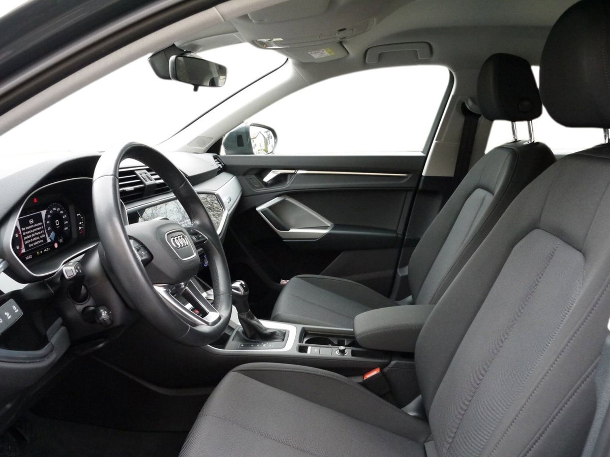 Audi Q3 Sportback 35 TDI quattro S tronic Business Plus (11)