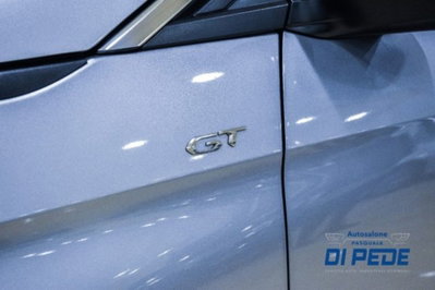 Peugeot 3008 BlueHDi 130 S&S EAT8 GT Pack (11)