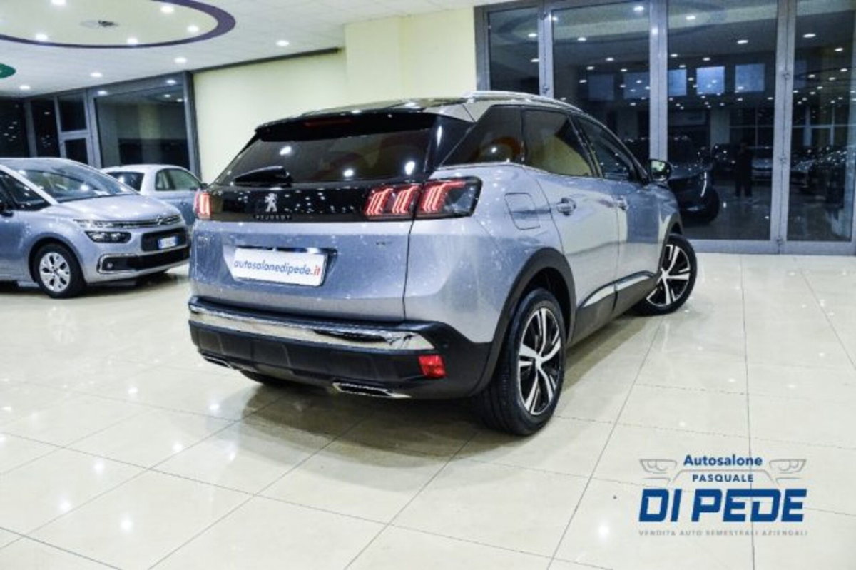 Peugeot 3008 BlueHDi 130 S&S EAT8 GT Pack (4)