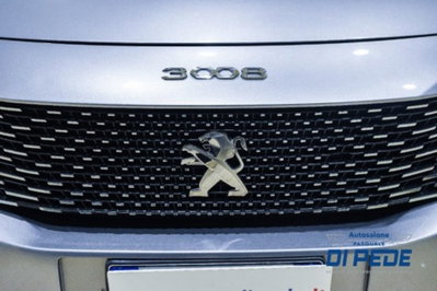 Peugeot 3008 BlueHDi 130 S&S EAT8 GT Pack (8)