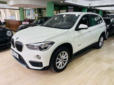 BMW X1 sDrive18d Business usata