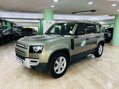 Land Rover Defender 110 2.0 SD4 240CV AWD Auto S usata