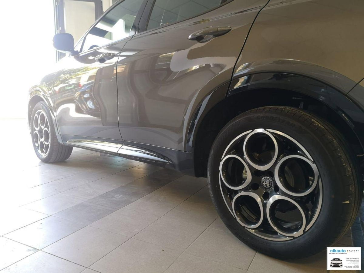 Alfa Romeo Tonale 1.6 Sprint 130cv tct6 (10)