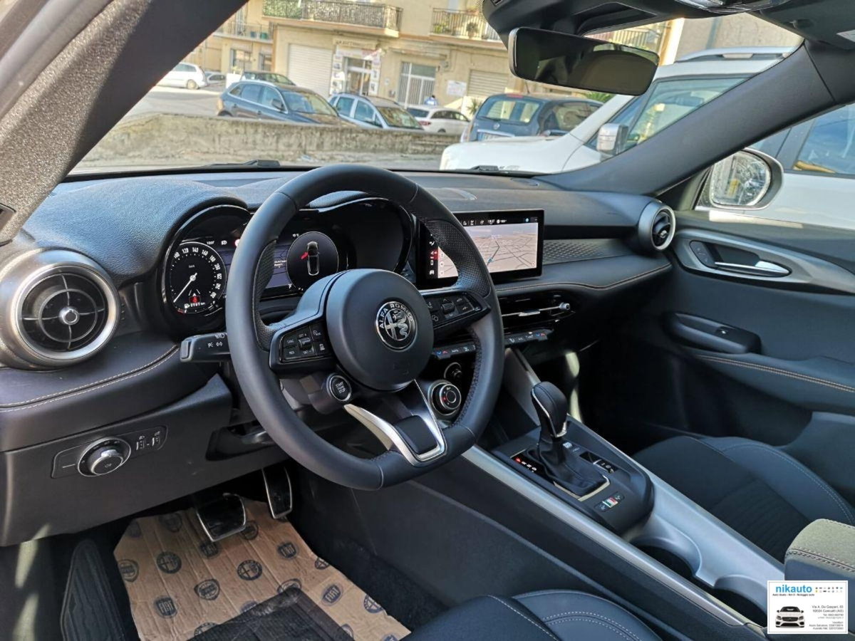 Alfa Romeo Tonale 1.6 Sprint 130cv tct6 (17)
