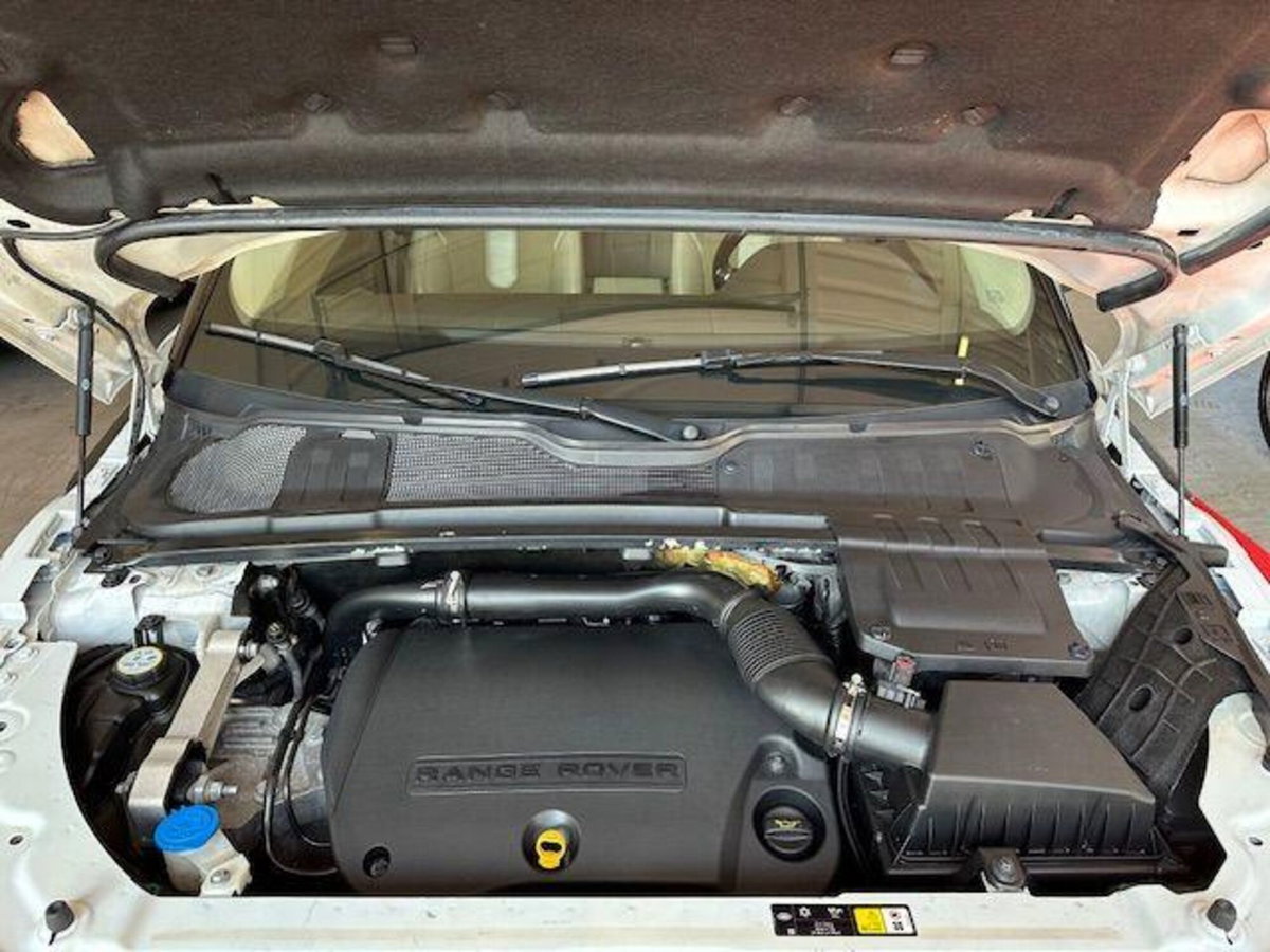 Land Rover Range Rover Evoque 2.2 Sd4 5p. Pure Tech Pack (15)