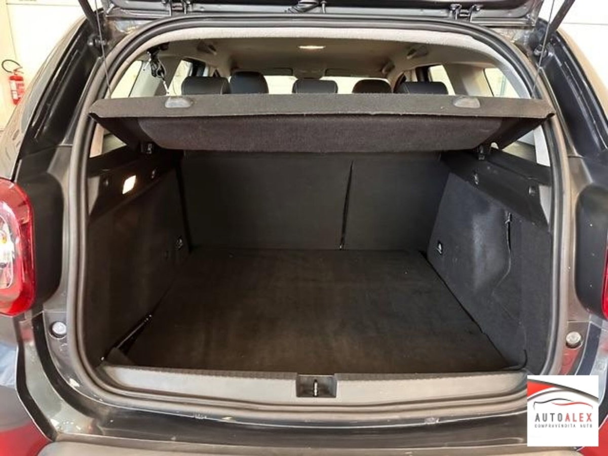 Dacia Duster 1.5 Blue dCi 8V 115 CV 4x4 Prestige (14)