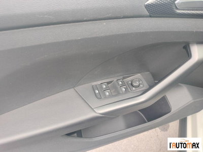Volkswagen T-Cross 1.0 TSI 110 CV DSG Style (8)