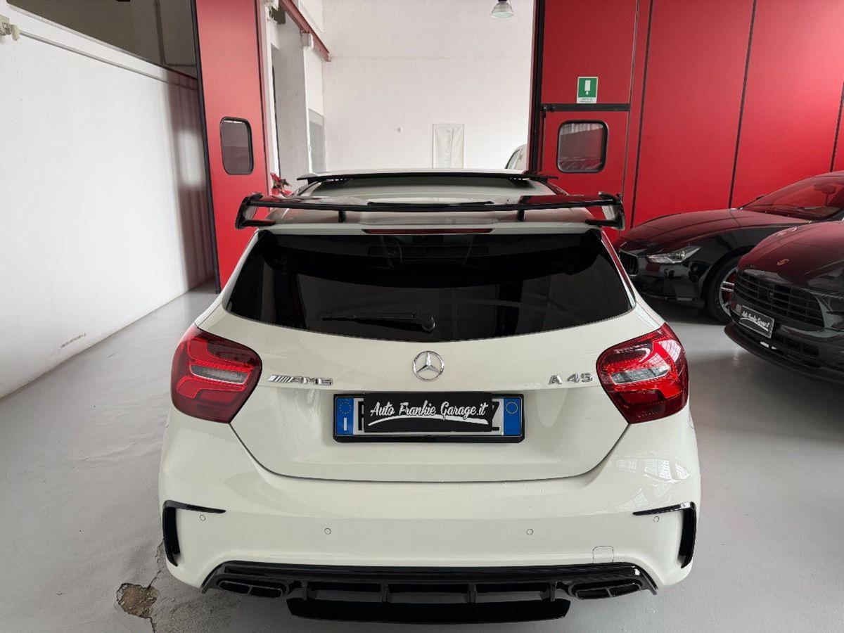 Mercedes-Benz Classe A 45 AMG 4Matic Automatic (12)