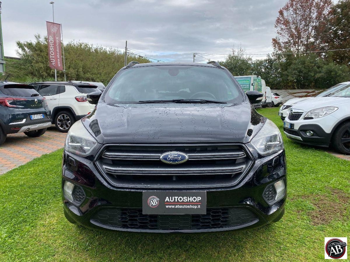 Ford Kuga 1.5 TDCI 120 CV S&S 2WD ST-Line (3)