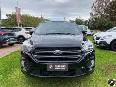 Ford Kuga 1.5 TDCI 120 CV S&S 2WD ST-Line (3)
