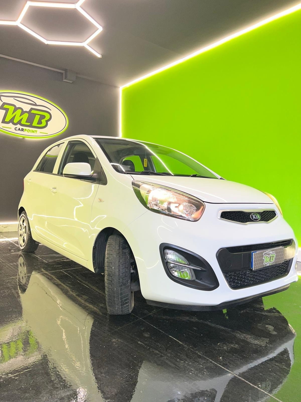 Kia Picanto 1.0 12V 5 porte Sporty Glam (3)