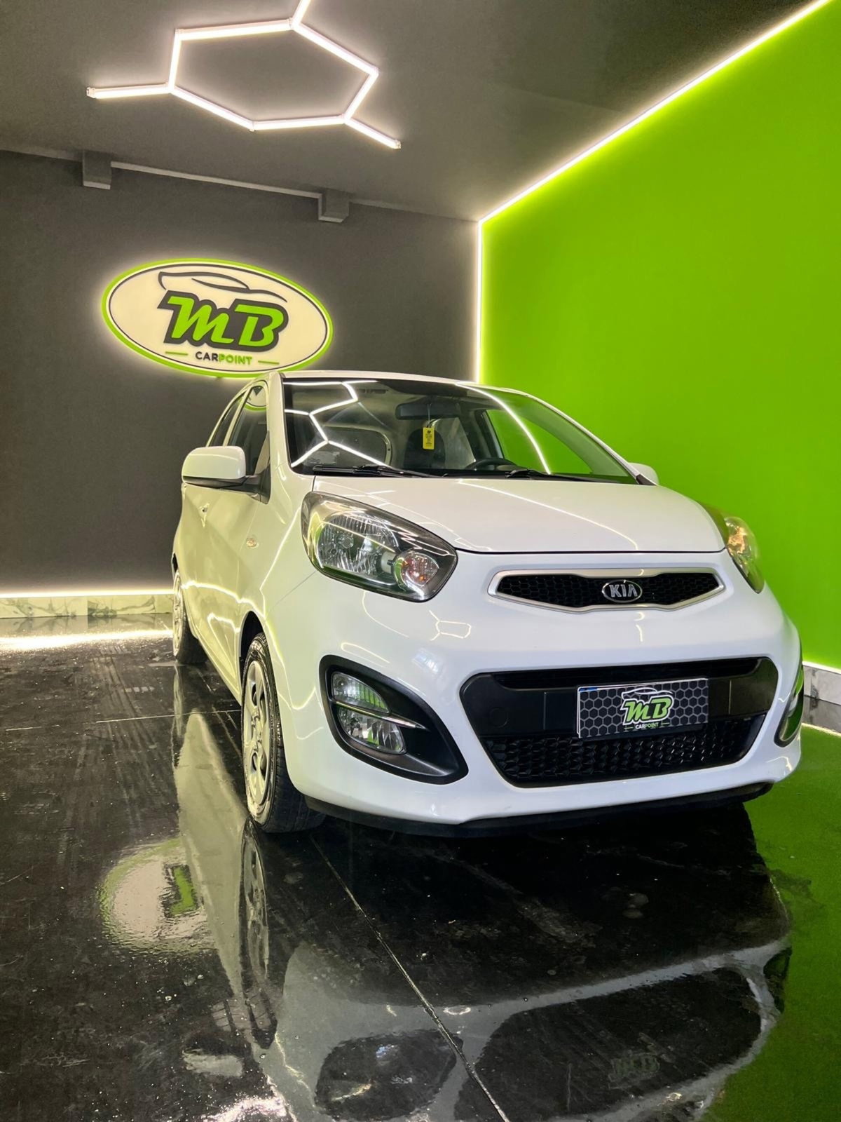 Kia Picanto 1.0 12V 5 porte Sporty Glam (4)