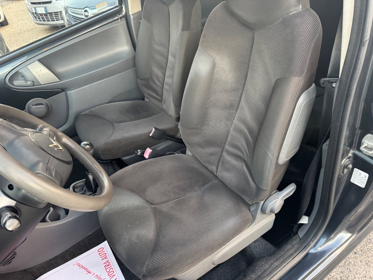 Citroen C1 1.4 HDi 55CV 3 porte AMIC1 (10)