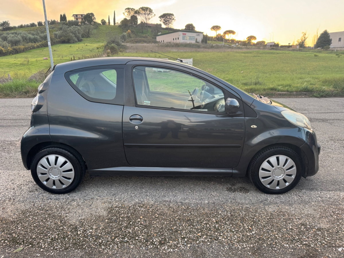 Citroen C1 1.4 HDi 55CV 3 porte AMIC1 (2)