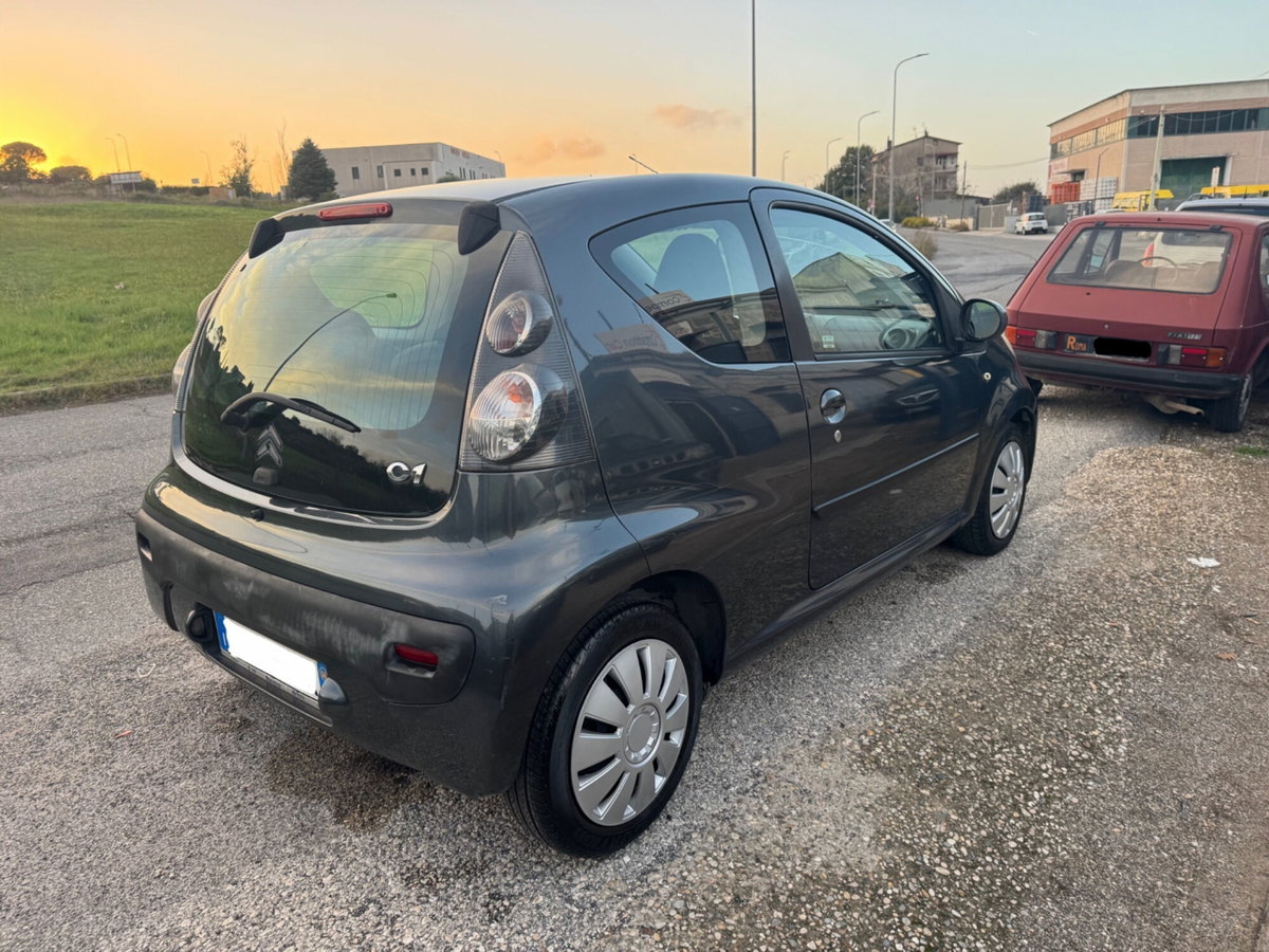 Citroen C1 1.4 HDi 55CV 3 porte AMIC1 (3)