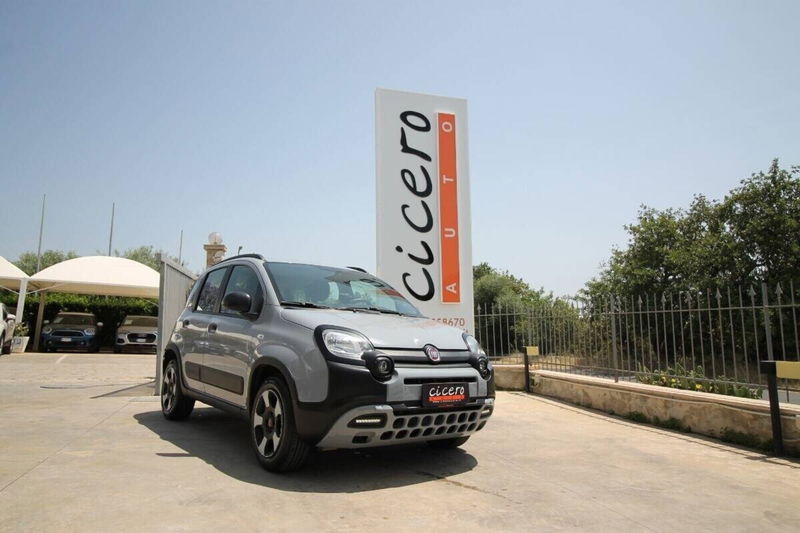 Fiat Panda 1.0 FireFly S&S Hybrid City Cross