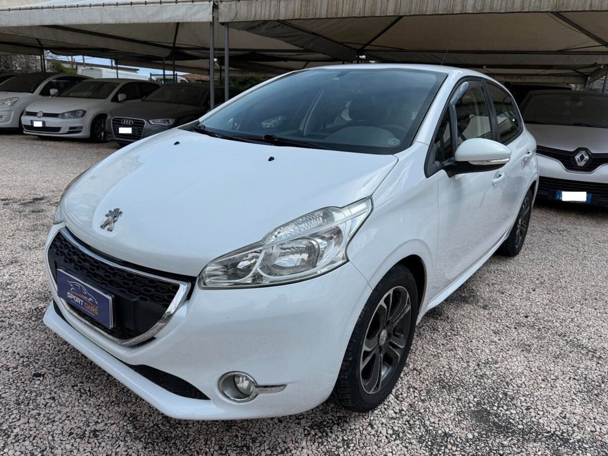Peugeot 208 HDi 68 CV 5 porte Allure (3)