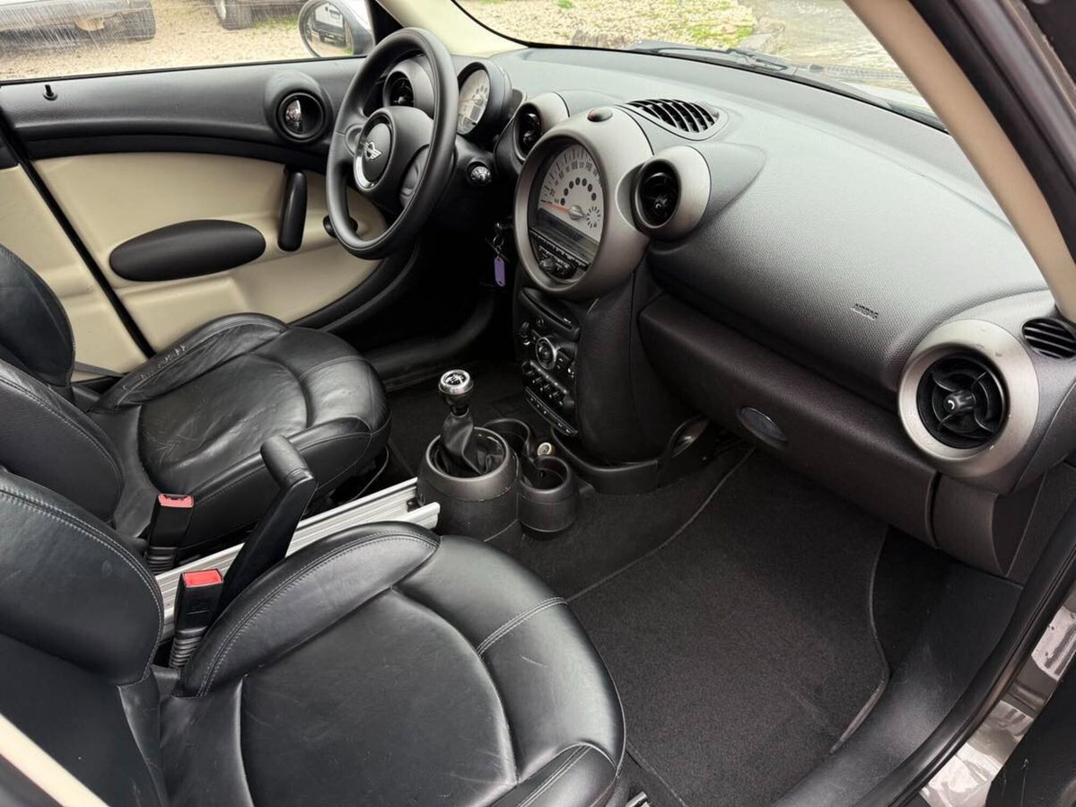 MINI Mini Countryman 1.6 Cooper D Countryman ALL4 (16)