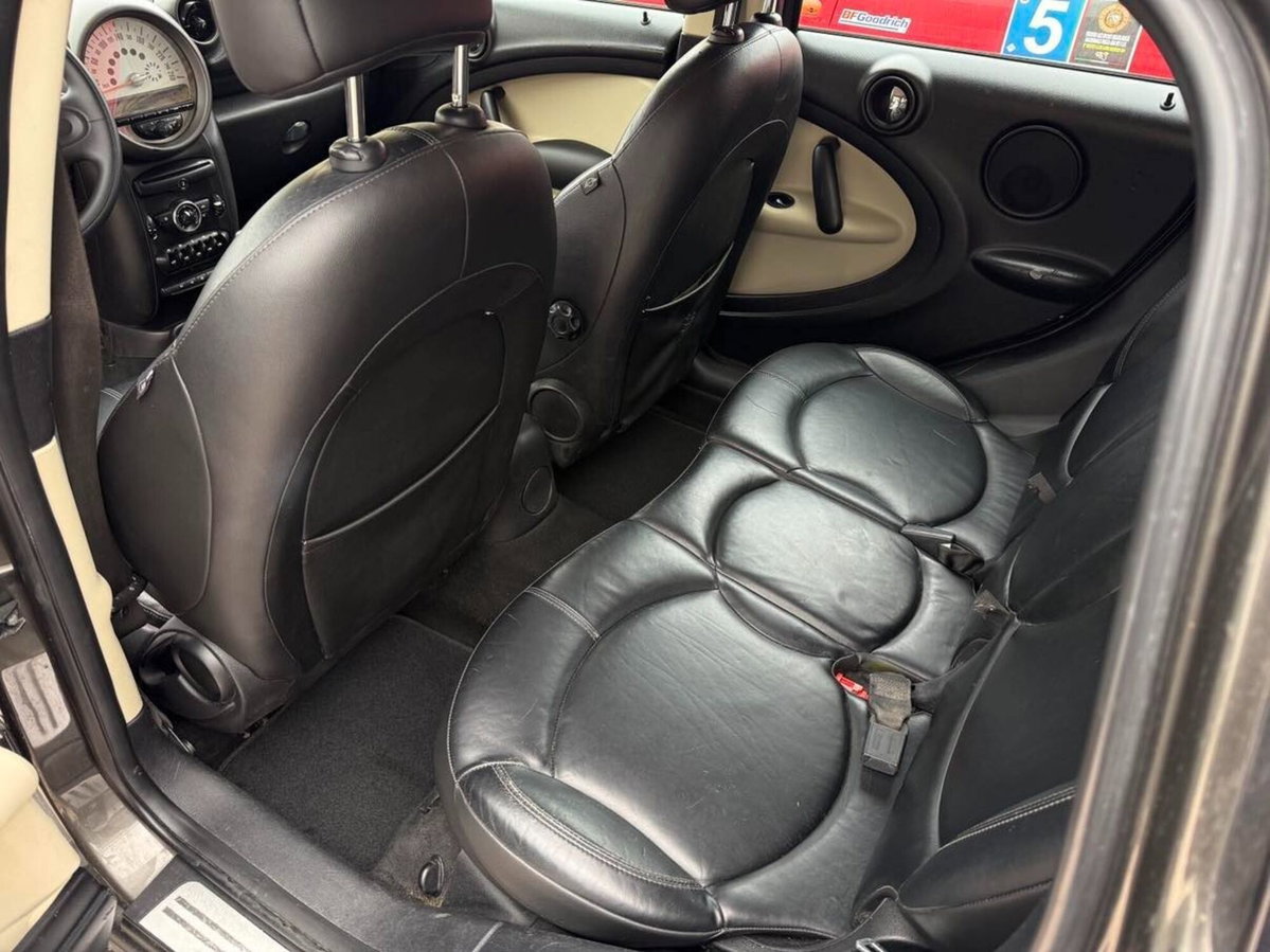 MINI Mini Countryman 1.6 Cooper D Countryman ALL4 (19)