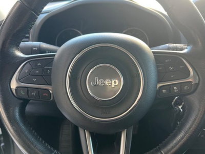 Jeep Renegade 1.6 Mjt DDCT 120 CV Limited (13)