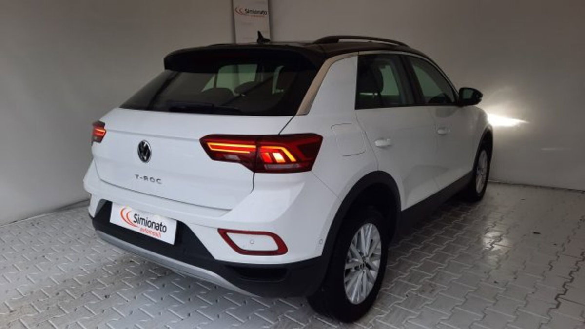 Volkswagen T-Roc 2.0 tdi Life 150cv dsg (4)