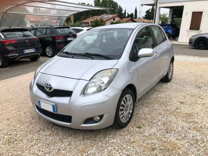 Toyota Yaris 1.3 5 porte Lounge