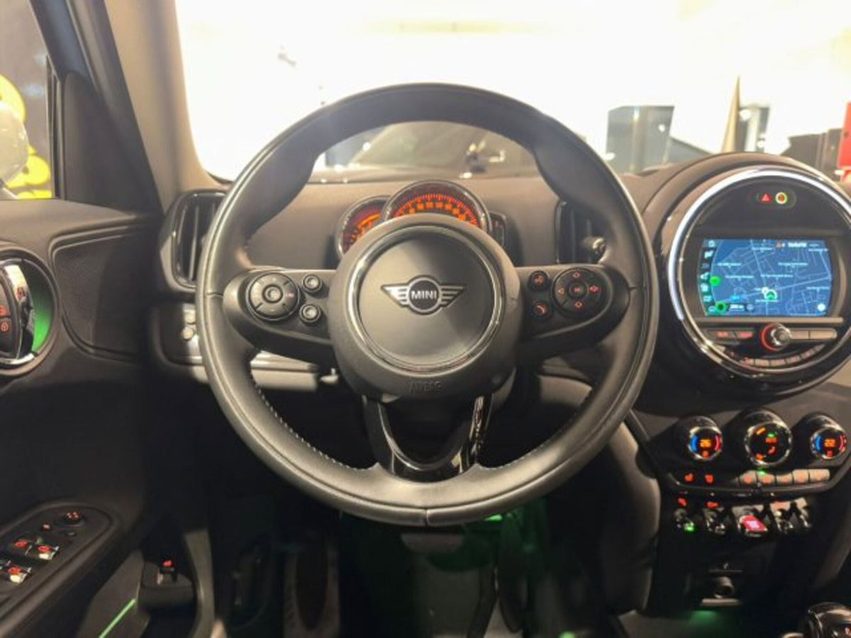 MINI Mini Countryman 2.0 Cooper D Countryman ALL4 (10)