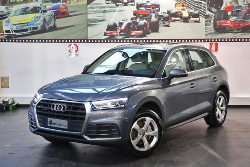 Audi Q5 40 TDI quattro Business