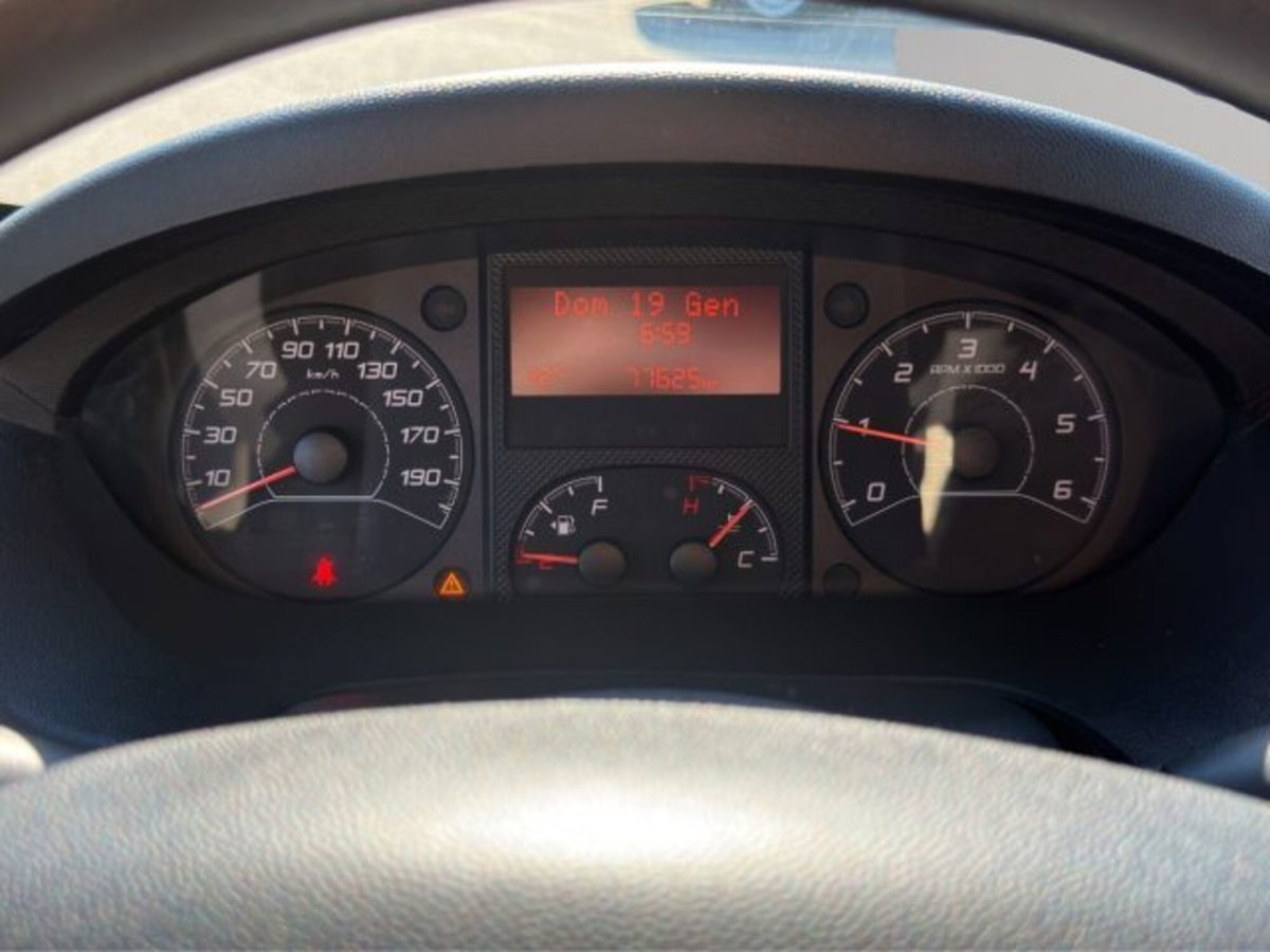 Citroen Jumper Furgone 33 L3H2 2.2 diesel 140cv S&S (12)