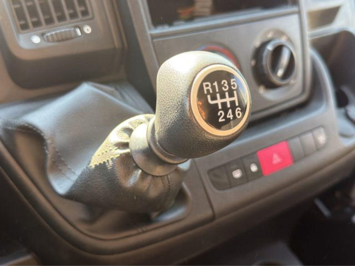 Citroen Jumper Furgone 33 L3H2 2.2 diesel 140cv S&S (13)