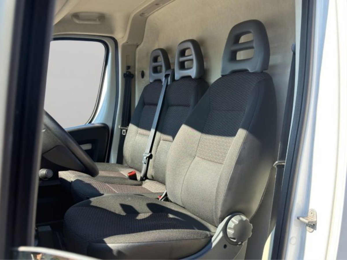 Citroen Jumper Furgone 33 L3H2 2.2 diesel 140cv S&S (8)