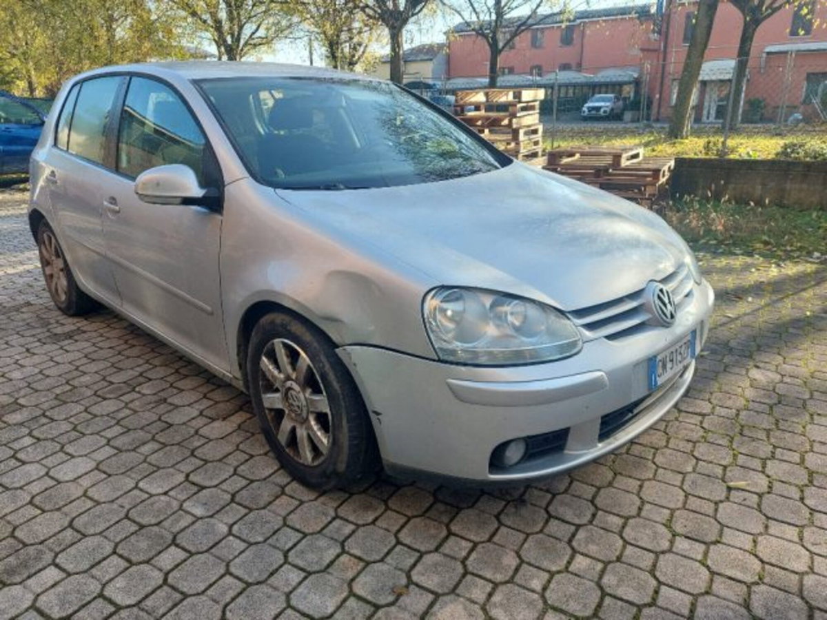 Volkswagen Golf 2.0 16V TDI 5p. Comfortline (2)