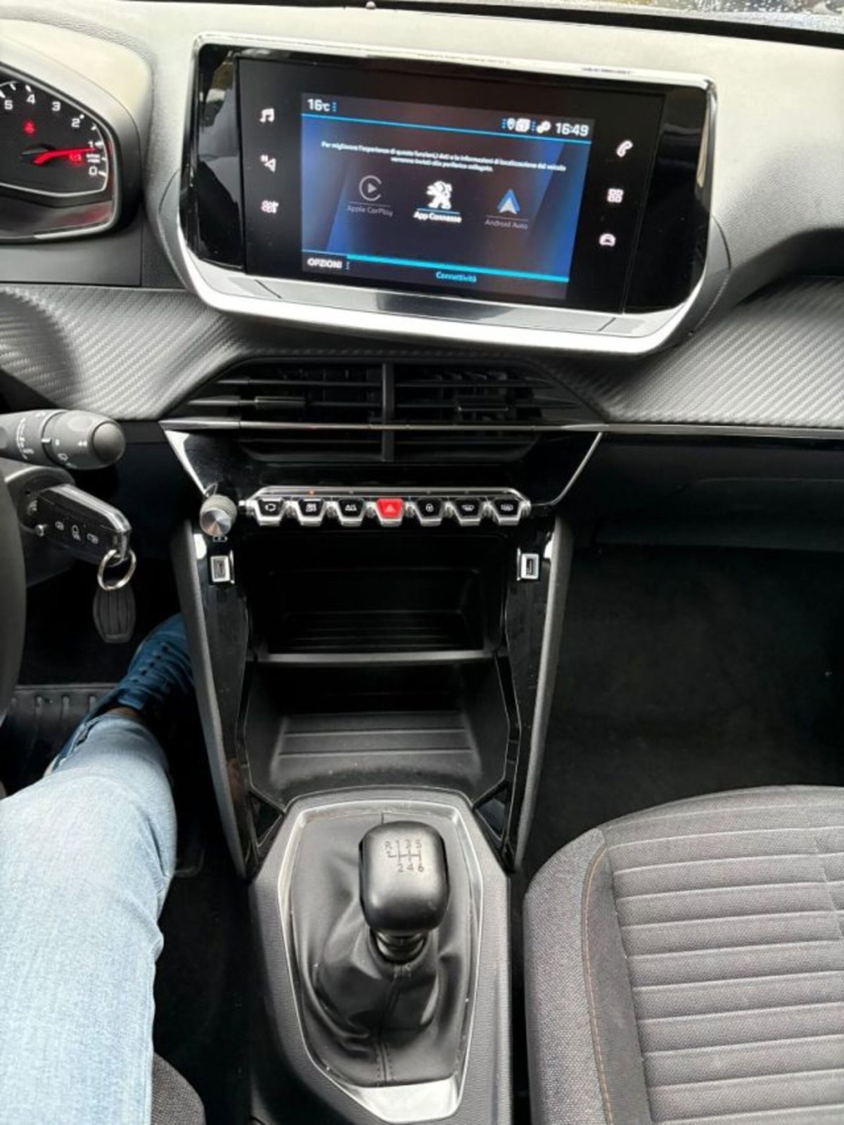 Peugeot 2008 BlueHDi 110 S&S Active Pack (11)