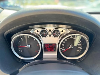 Ford Kuga 2.0 TDCi 140 CV 2WD Titanium DPF (15)