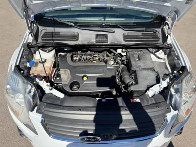 Ford Kuga 2.0 TDCi 140 CV 2WD Titanium DPF (16)