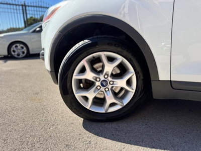 Ford Kuga 2.0 TDCi 140 CV 2WD Titanium DPF (18)