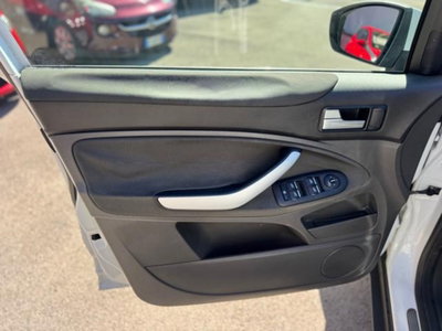 Ford Kuga 2.0 TDCi 140 CV 2WD Titanium DPF (8)