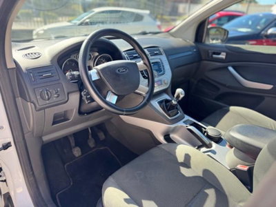 Ford Kuga 2.0 TDCi 140 CV 2WD Titanium DPF (9)