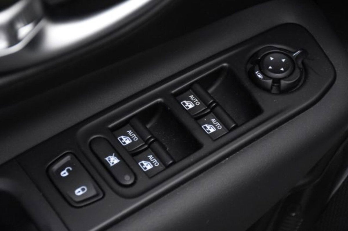 Jeep Renegade 1.3 T4 190CV PHEV 4xe AT6 Limited (17)