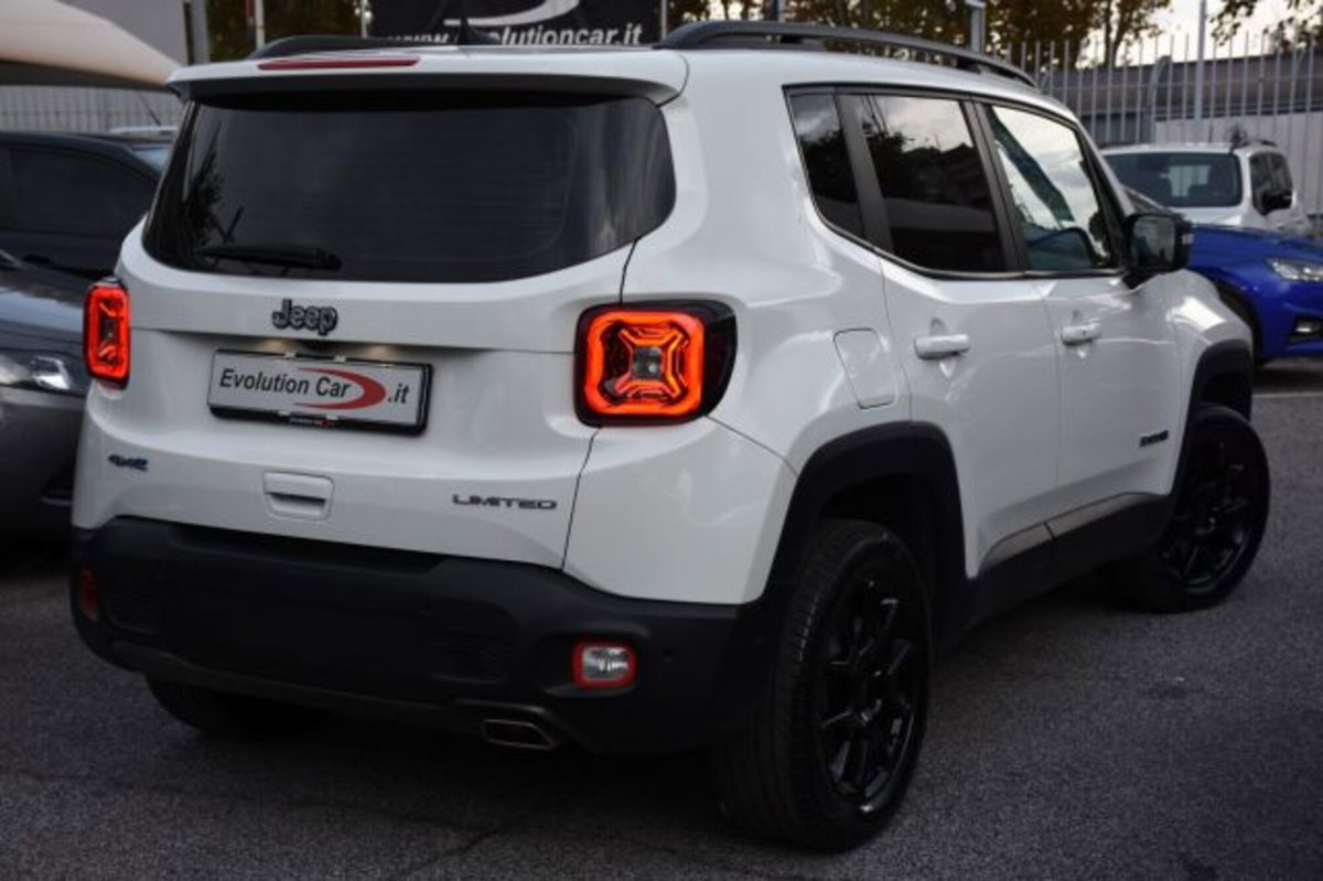 Jeep Renegade 1.3 T4 190CV PHEV 4xe AT6 Limited (3)