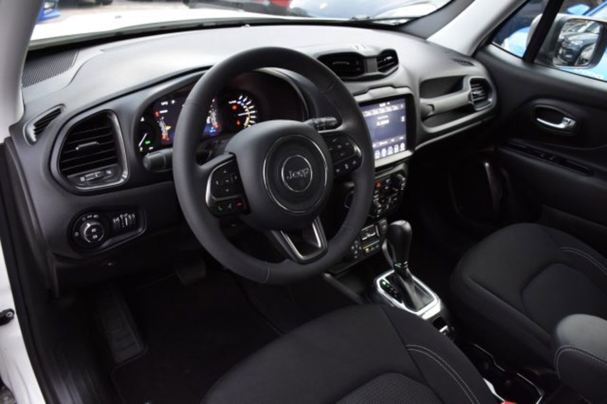 Jeep Renegade 1.3 T4 190CV PHEV 4xe AT6 Limited (6)