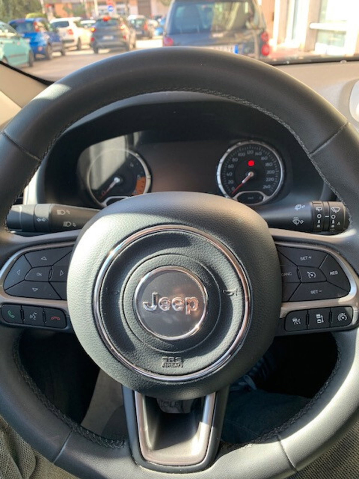 Jeep Renegade 1.6 Mjt 130 CV Limited (10)